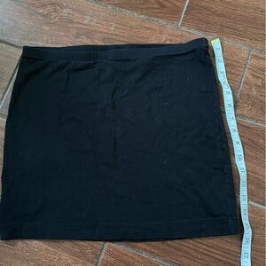 H&M Black and Green Mini Pencil Skirt